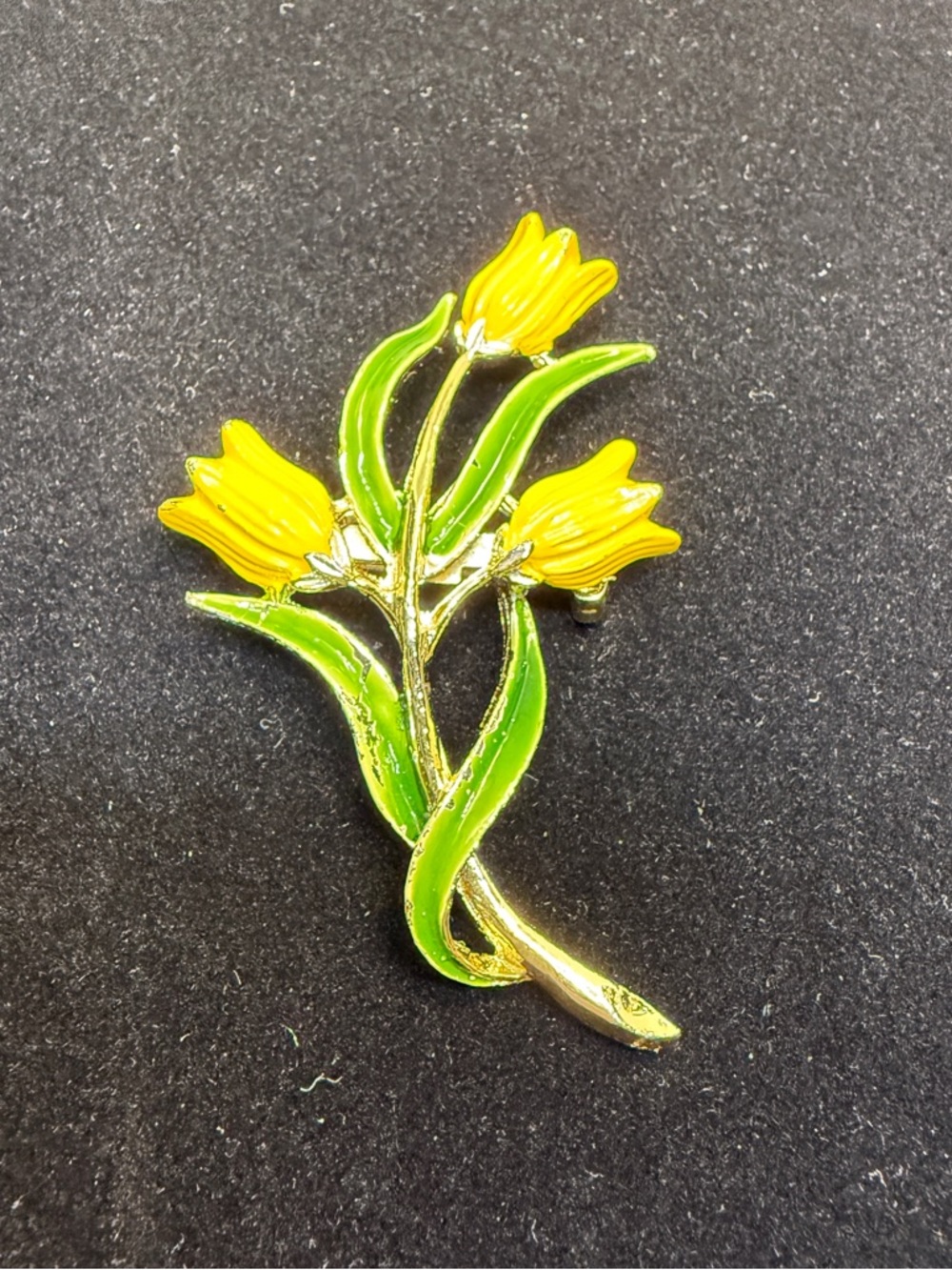 GERRY’S Yellow Tulip Hand Painted Enamel Brooch Gold Tone. Vintage & Signed.
